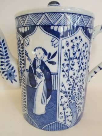 BEAUTIFUL!! CHINESE EXPORT BLUE & WHITE TEAPOT CIRCA 1930's WOW!!