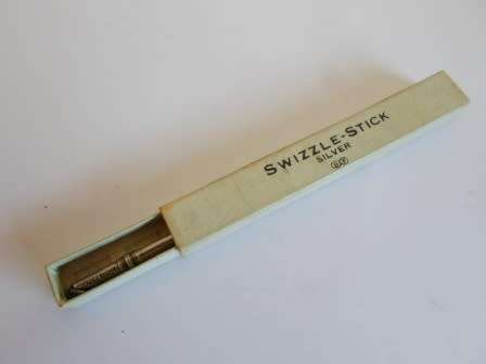 WOW!! 1921 BIRMINGHAM SILVER SWIZZLE STICK BY D&F WITH ORIGNAL BOX  4,5g   WOW!!