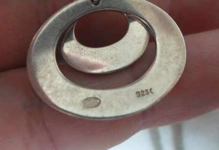 WOW!! STERLING SILVER PENDANT BY FOSSIL WITH CHAIN AMAZING DESIGN  13,5g WOW!!