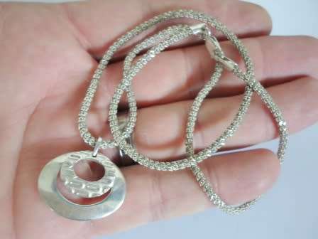 WOW!! STERLING SILVER PENDANT BY FOSSIL WITH CHAIN AMAZING DESIGN  13,5g WOW!!