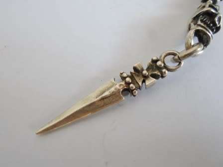 WOW!! AMAZING!! STERLING SILVER BIKERS SKULL AND SPEAR KEY CHAIN  30,7g WOW!!