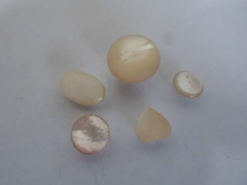 WOW!! COLLECTION OF 5 MABE PEARLS WOW!!