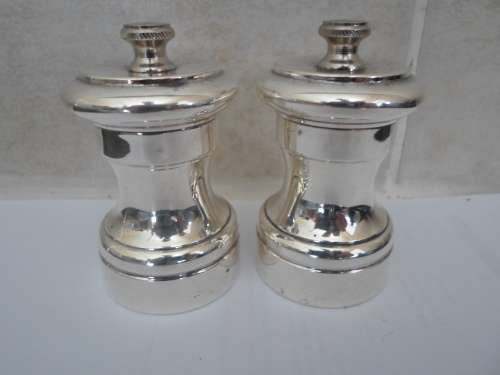 WOW!! RARE VINTAGE PAIR OF EMPIRE STERLING PEPPER MILLS PERFECT CONDITION  VALUE R3950 WOW!!