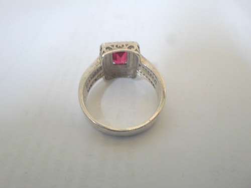 GORGEOUS!! STERLING SILVER RUBY and CZ RING   6,5g WOW!!