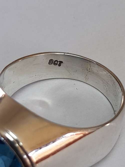 Magnificent!! Large vintage 9ct white gold +-10,00ct blue topaz ring 11,6g value R7500 wow!!