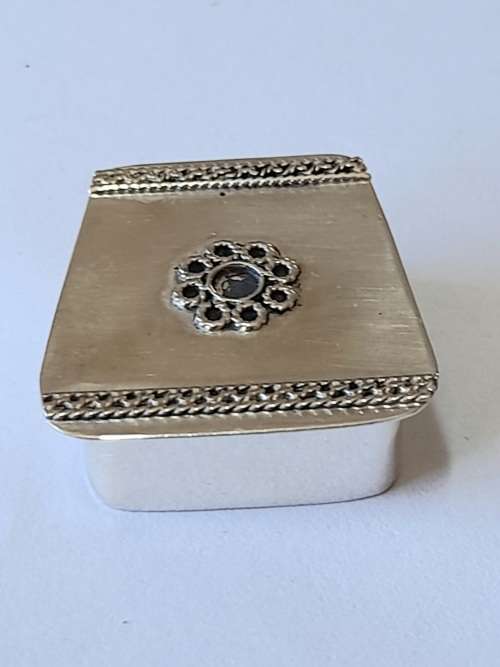 Stunning vintage sterling silver Judaica pillbox 7,9g  wow!!