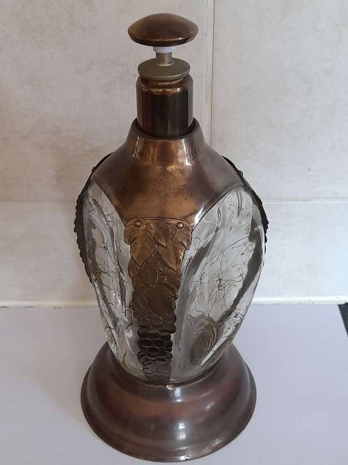 Rare!! Vintage Dimple musical licquer bottle works perfectly