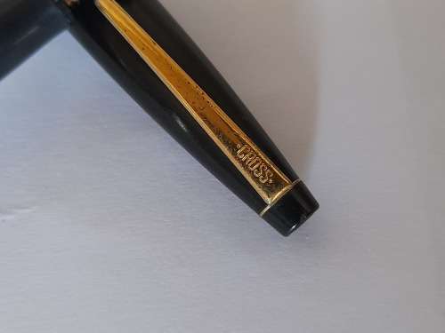 Wow!! Rare vintage Cross fountain pen Value R1500 Wow!!