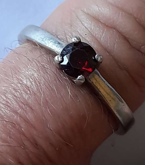 Stunning vintage sterling silver garnet ring 24 x 5mm size Q  2,6g  wow!!