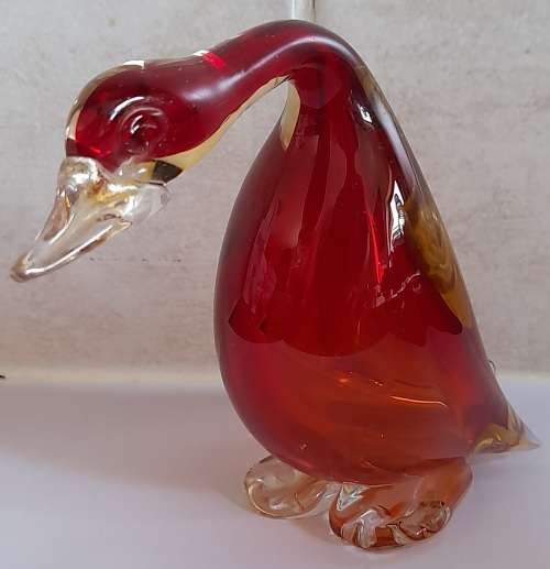 Gorgeous vintage murano glass duck figure Value R550
