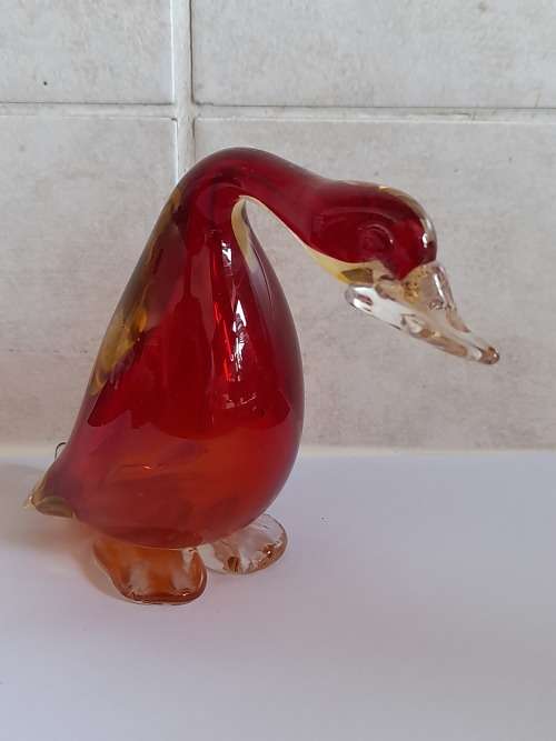 Gorgeous vintage murano glass duck figure Value R550