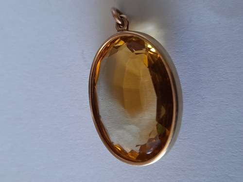 Amazing large 9ct gold 29,00ct citrine pendant 7,3g  value R3500 wow!!