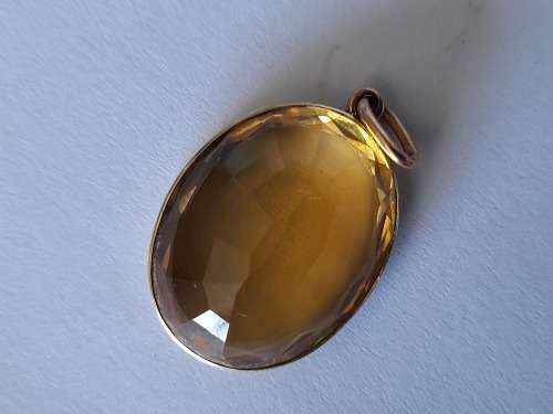 Amazing large 9ct gold 29,00ct citrine pendant 7,3g  value R3500 wow!!