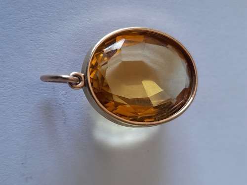 Amazing large 9ct gold 29,00ct citrine pendant 7,3g  value R3500 wow!!