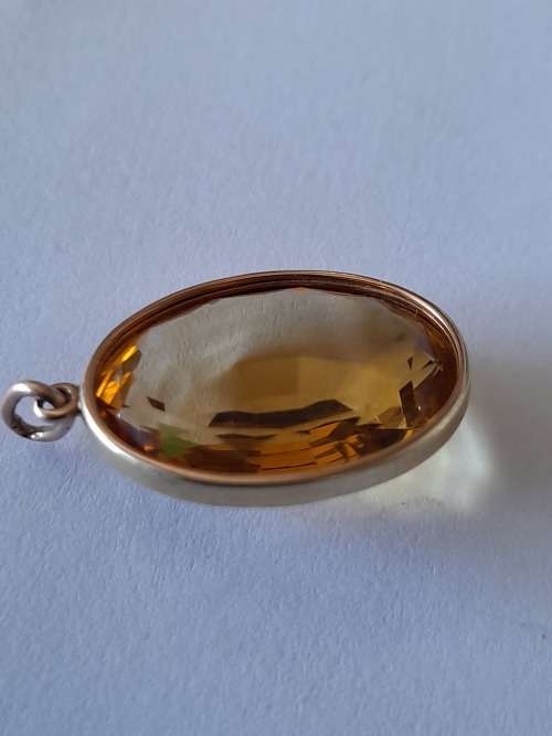 Amazing large 9ct gold 29,00ct citrine pendant 7,3g  value R3500 wow!!