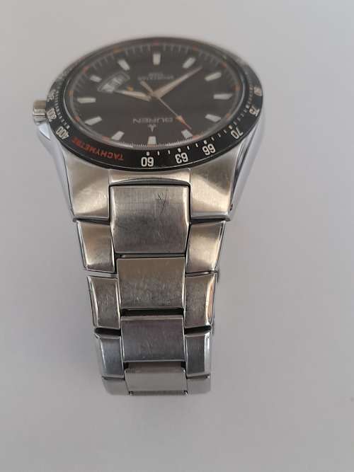 Wow!! Buren sportstar 100m mens wristwatch 100% working Value R2500