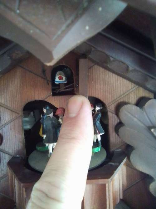 Huge!! Vintage German hunter cuckoo clock with musical dancers Value R6500 wow!!