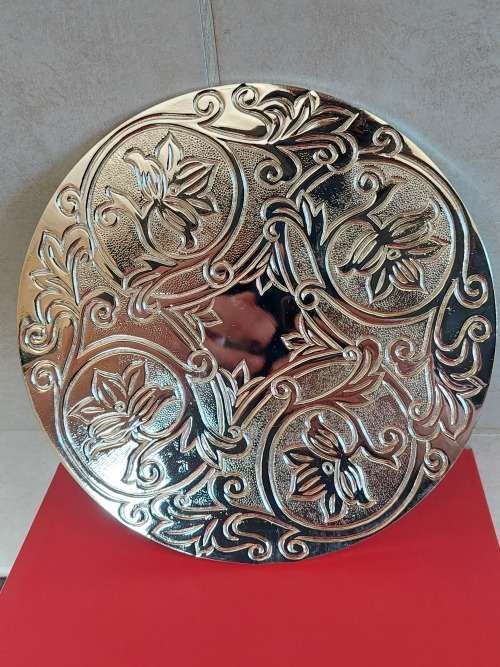 Wow boxed set of 6 new vintage emess silver plated underplates