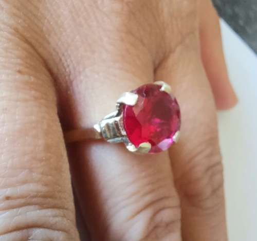 Spectacular Vintage SA 9ct gold ruby ring by Jayem 3,8g Value R5500 wow!!