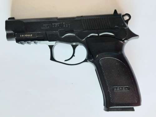 Wow!! Bersa Thunder Pro 9 CO2 air pistol 100% working!!