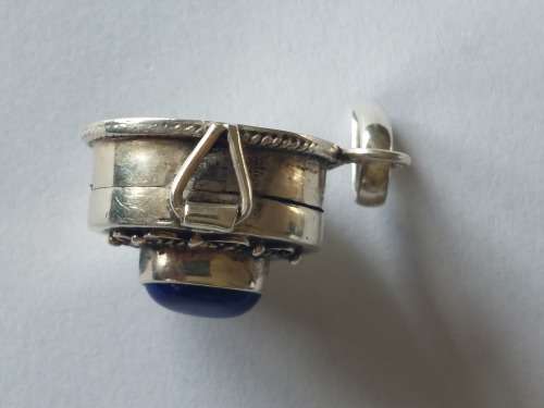 Increadible vintage sterling silver Lapis pillbox pendant 11,0g Rare Find!!
