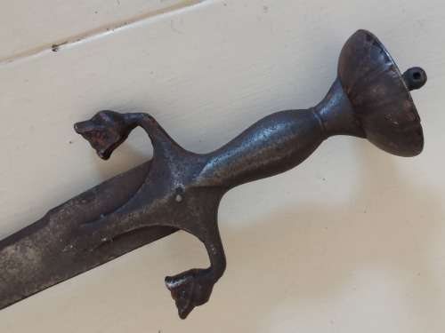 Rare!! 17th Century Indo-Persian Afghan Pulwar sword circa 1650 - 1680