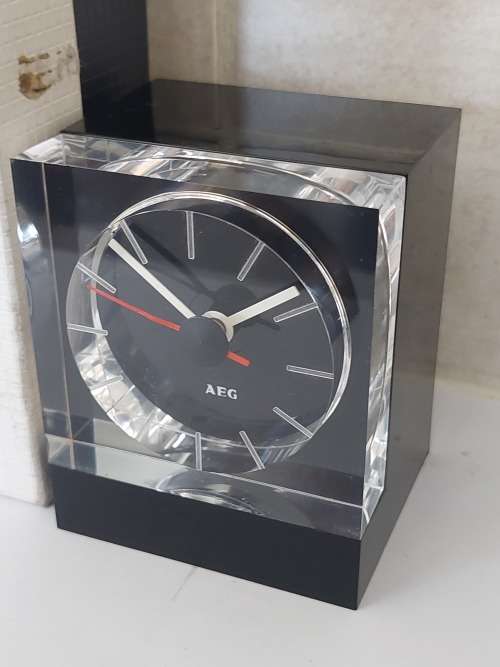 Rare New old stock!! 1970`s AEG bauhaus acrylic desk clock in box wow!!