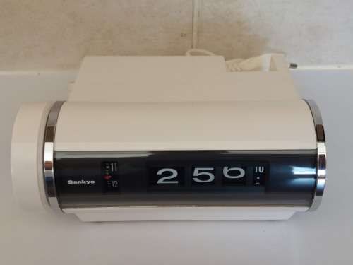 New old Stock!! 1970`s Sankyo digital 401 alarm clock value R3500