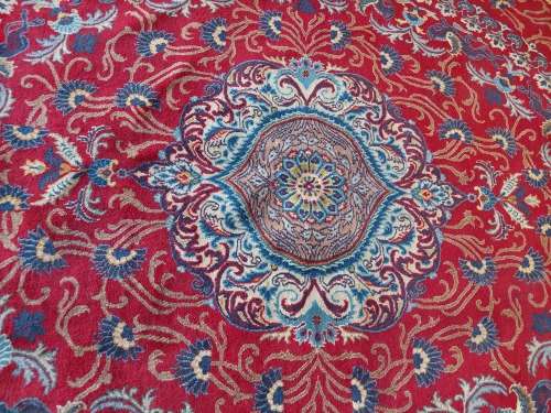 Magnificent high quality hand knotted Tabriz persian 300 x 200cm Value R21000