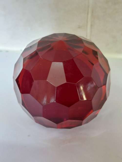 Amazing vintage faceted ruby glass paperweight STUNNER!!