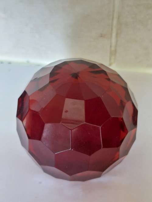 Amazing vintage faceted ruby glass paperweight STUNNER!!