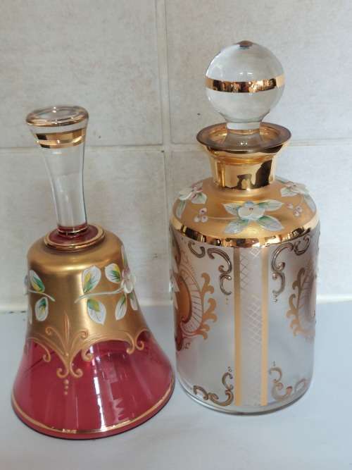 Exquisite vintage Venician glass perfume decanter & bell