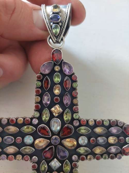 Gigantic!! 27,5cm Sterling silver cross with 161 gem stones 86,0g Value R4500
