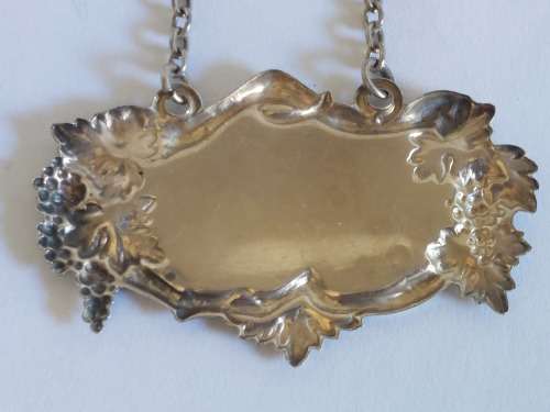 1958 Birmingham silver Sherry decanter label 13,5g Stunning