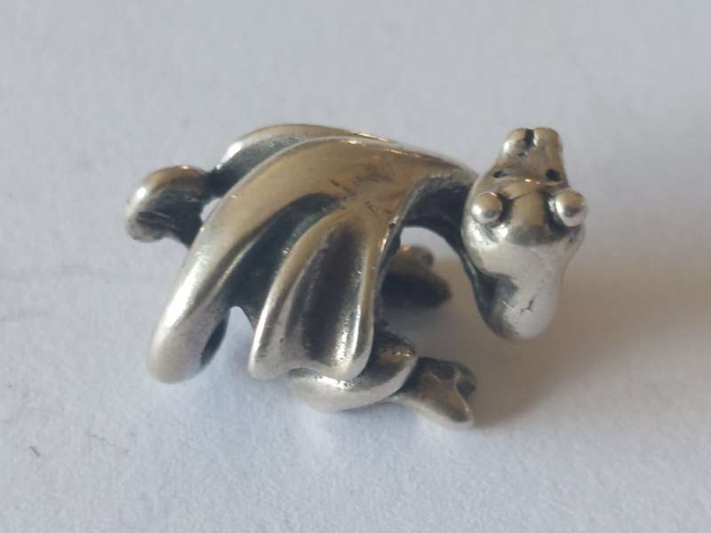 Rare!! Large Trollbeads sterling silver dragon charm Value R1250
