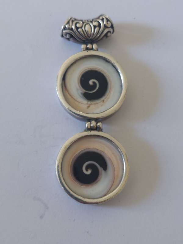Magnificent large vintage sterling silver shell pendant 14,9g wow!!