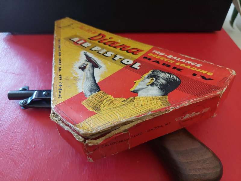 Rare vintage 1960`s Diana mark iv air pistol with box 100% working