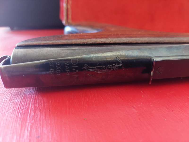 Rare vintage 1960`s Diana mark iv air pistol with box 100% working