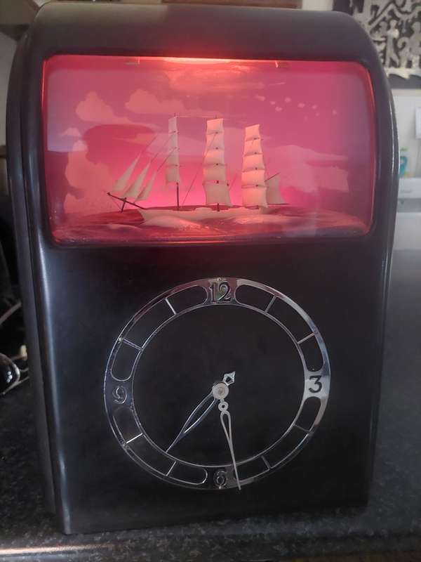 Rare! Art Deco Bakelite Vitascope electric illuminated ship clock Value R9500