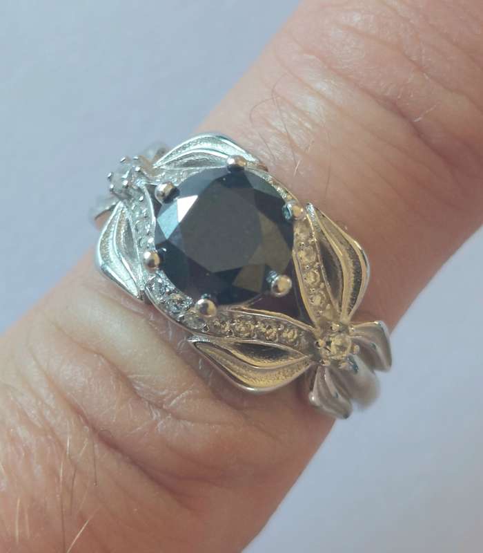 Magnificent!! NEW! 1,50ct black Moissanite & cz sterling silver ring 3,9g WOW!!