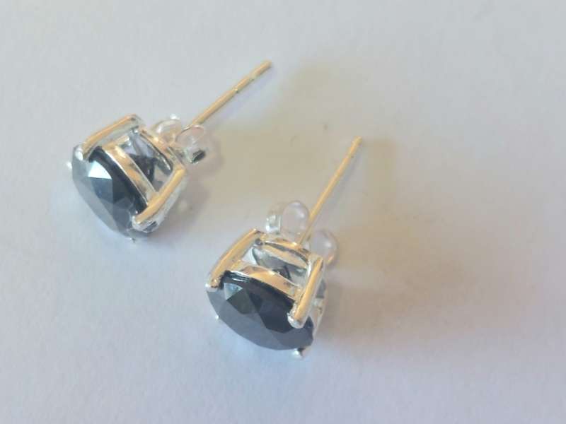Magnificent!! NEW!! 3,80ct black Moissanite sterling silver earrings 2,0g  Gorgeous!!