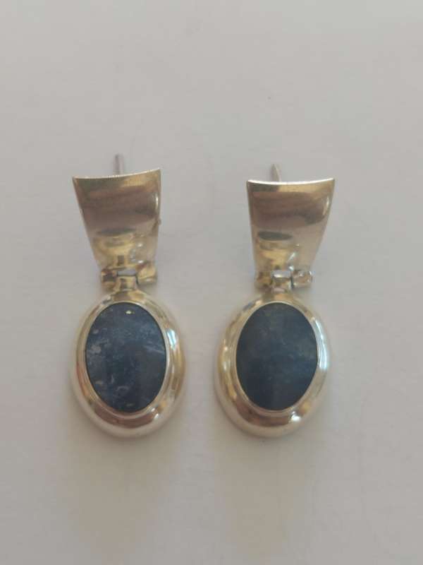 Vintage mexican 950 sterling silver lapis lazuli earrings 5,22g Value R1200  wow!!