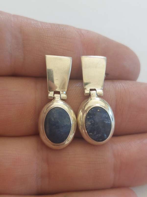 Vintage mexican 950 sterling silver lapis lazuli earrings 5,22g Value R1200  wow!!