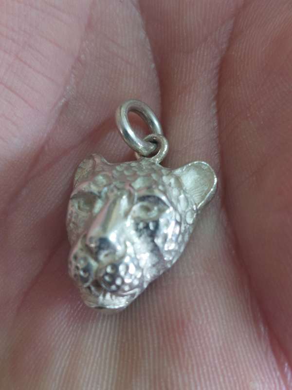 Gorgeous vintage sterling silver leopard pendant 8,9g