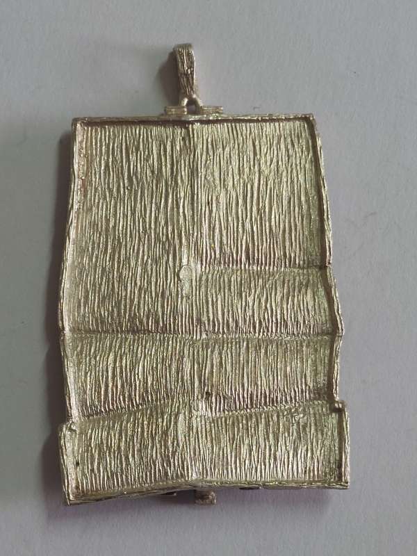 Rare!! Large vintage Finland brutalist sterling silver coral pendant 17,6g Value R3500