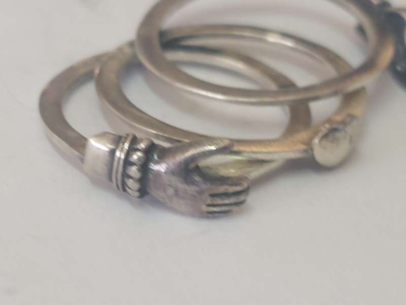 Spectacular folding antique lovers token ring 4,0g value R1500