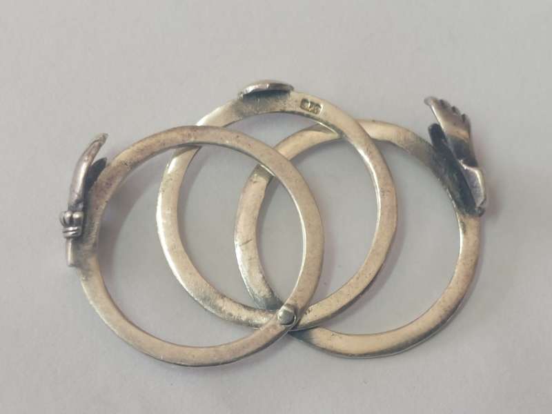 Spectacular folding antique lovers token ring 4,0g value R1500