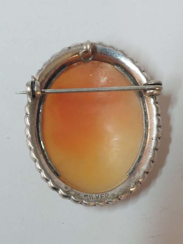 Magnificent vintage sterling silver marcasite shell cameo brooch 8,1g