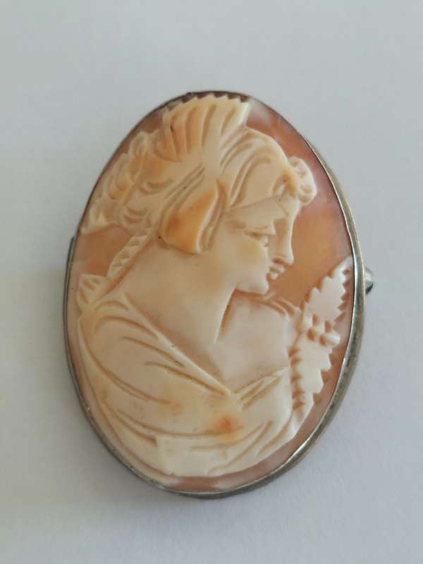 Large antique 800 silver shell cameo brooch 7,3g