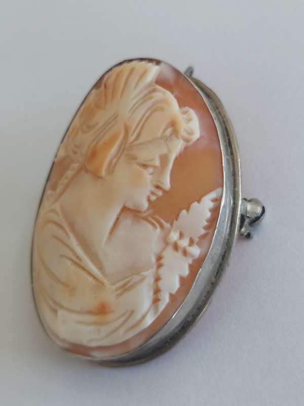 Large antique 800 silver shell cameo brooch 7,3g